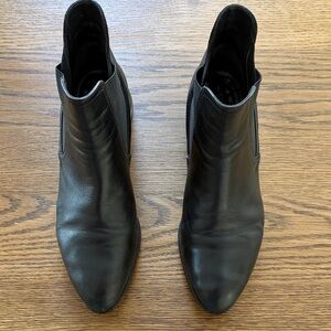 Stuart Weitzman Women’s Black Leather Ankle Boots